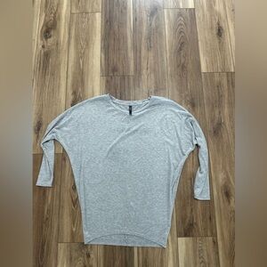 Savvi womens ribbed top size small